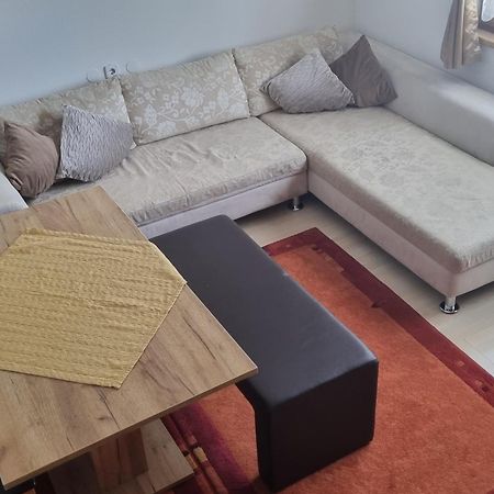 Haus Aras Apartamento Prutz Exterior foto