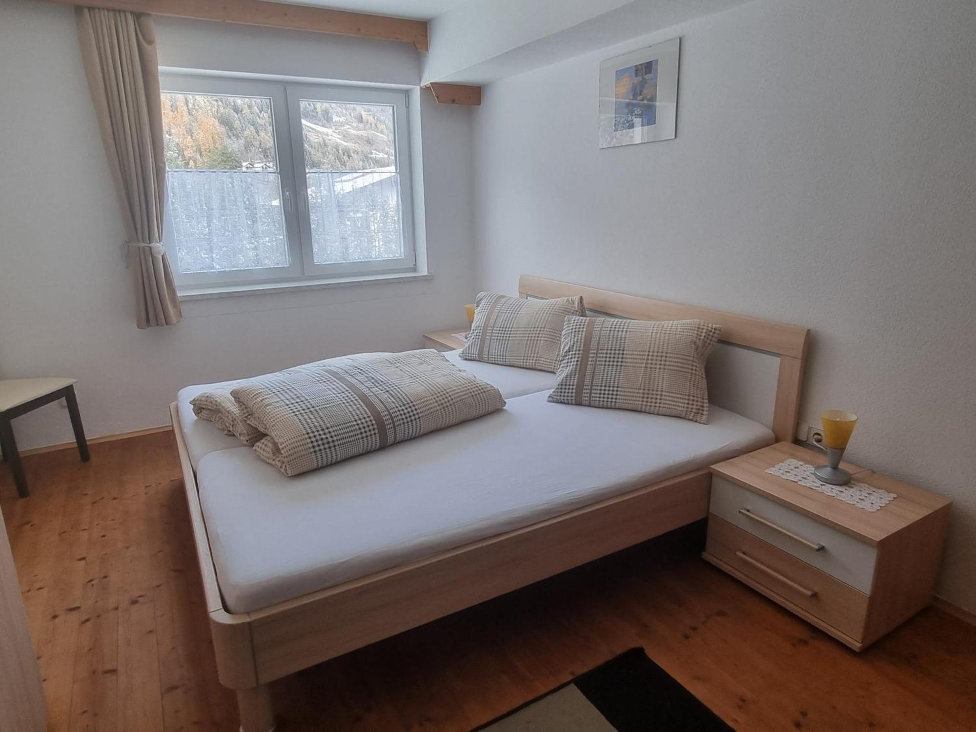 Haus Aras Apartamento Prutz Exterior foto